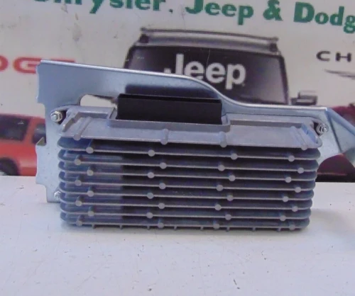 2011 Chrysler 51930692 Used OEM Audio Amplifier