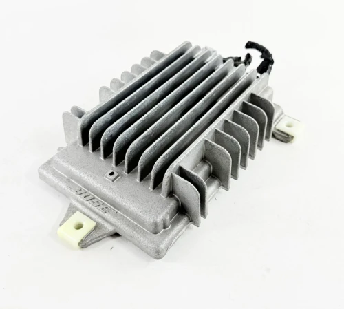 2007-2013 GMC Suburban 15186661 Bose Used OEM Audio Amplifier
