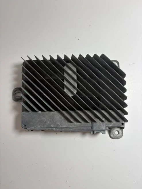 2018 GMC Acadia 84121066 Bose Used OEM Audio Amplifier