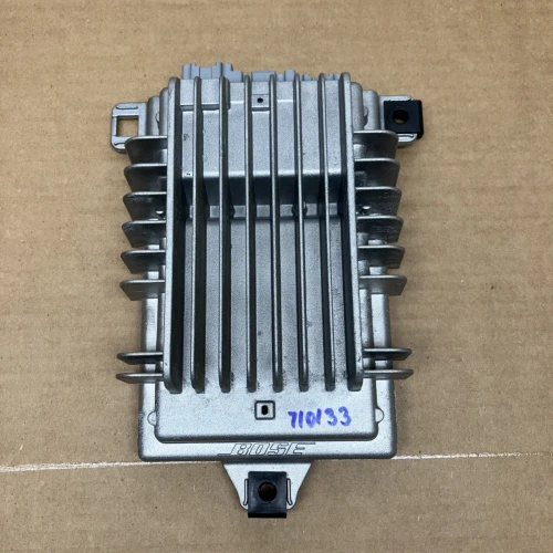 2007-2016 GMC Acadia 25994310 Bose Used OEM Audio Amplifier