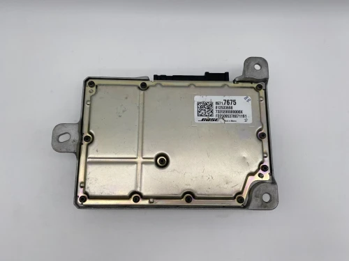 2025 GMC Sierra 85717675 Bose Used OEM Audio Amplifier
