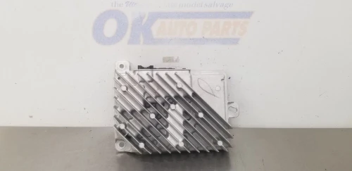 GMC Sierra 1500 85573324 Used OEM Audio Amplifier