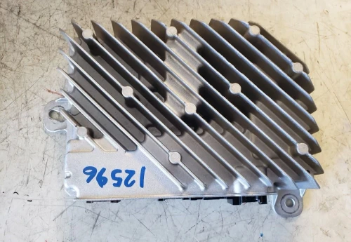 2020-2023 GMC Sierra Used OEM Audio Amplifier