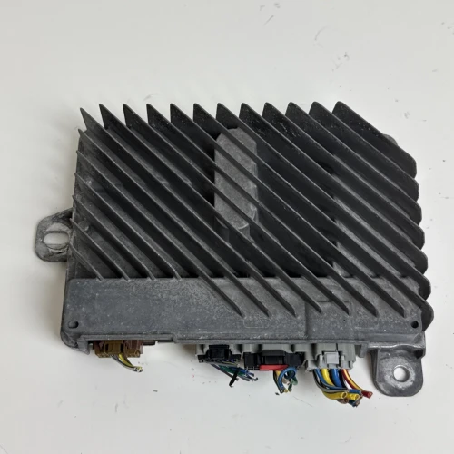 2019 GMC Acadia 84503527 Bose Used OEM Audio Amplifier