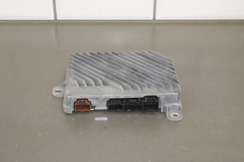2014-2018 GMC Sierra 1500 Bose Used OEM Audio Amplifier