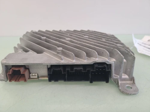 2020-2023 GMC Sierra Bose Used OEM Audio Amplifier