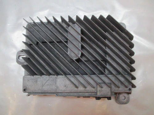 2015 GMC Suburban 23183708 Bose Used OEM Audio Amplifier