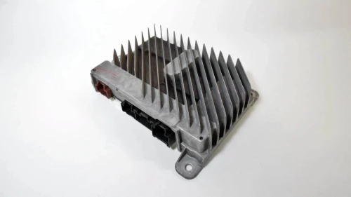 2017-2018 GMC 84111299 Bose Used OEM Audio Amplifier