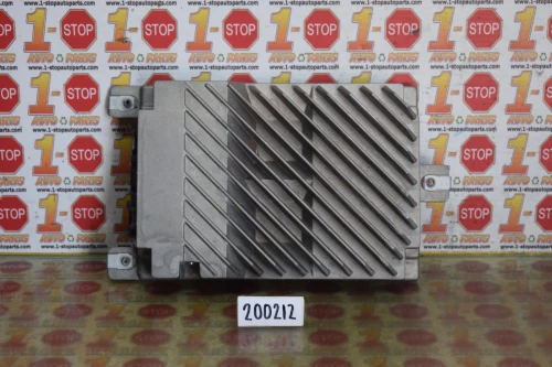2012-2015 GMC 20872156 Used OEM Audio Amplifier