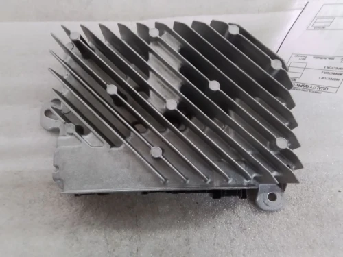 2020-2022 GMC Sierra 1500 84813325 Used OEM Audio Amplifier
