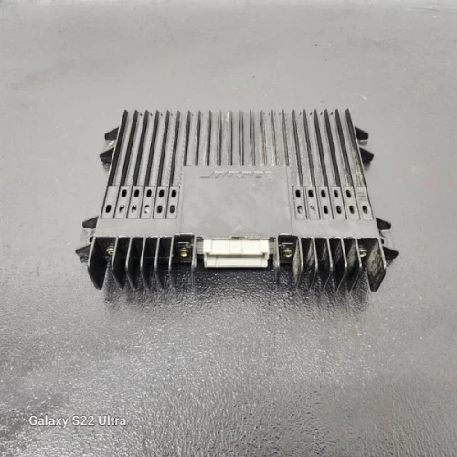 2001-2002 GMC 15071880 Used OEM Audio Amplifier