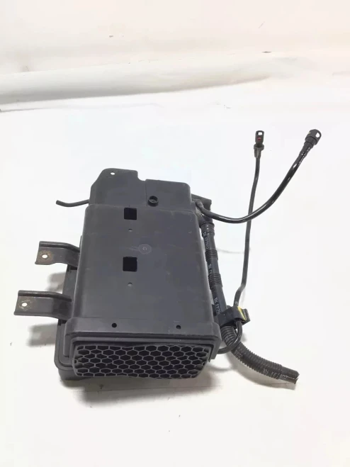 2004 Acura TSX Used OEM EVAP Vapor Charcoal Canister