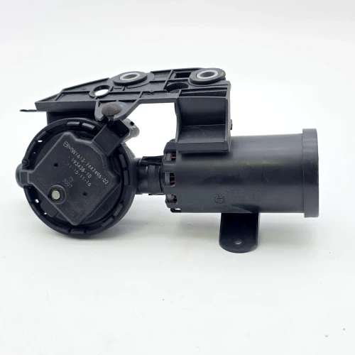 2018 BMW 540i 16137447496 Used OEM EVAP Vapor Charcoal Canister