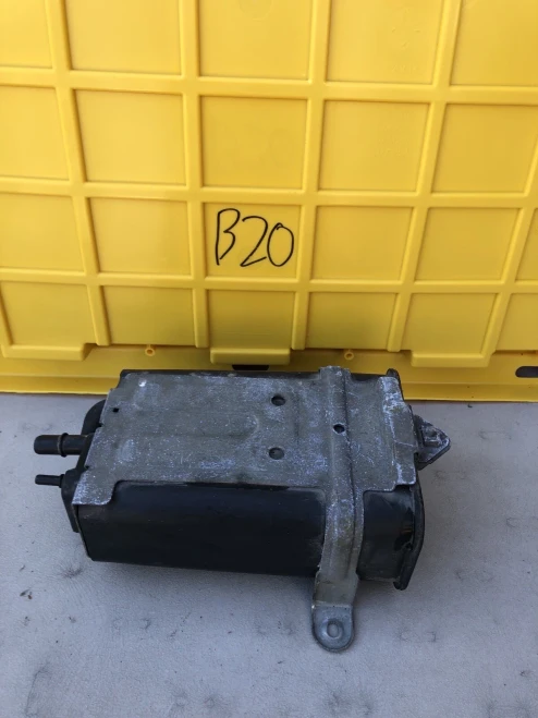 2000-2005 Buick LeSabre Used OEM EVAP Vapor Charcoal Canister