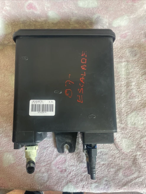 2007-2014 Cadillac Escalade Used OEM EVAP Vapor Charcoal Canister