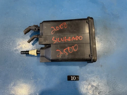 2004-2017 Chevrolet Silverado 2500 15137021OEM 15137021 Used OEM EVAP Vapor Charcoal Canister