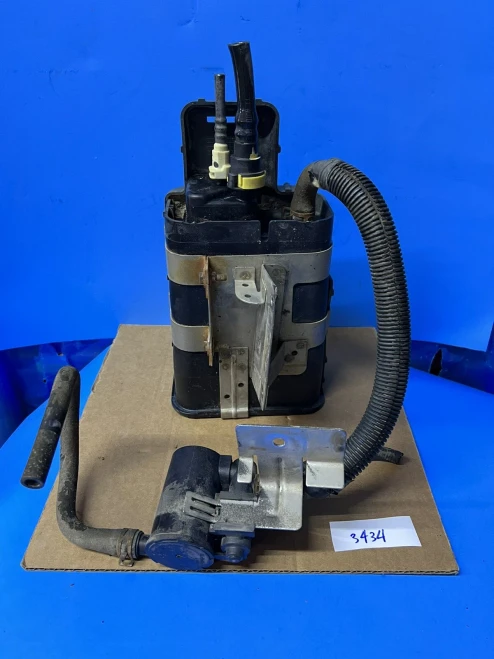 2009 Chevrolet 1.6L Used OEM EVAP Vapor Charcoal Canister