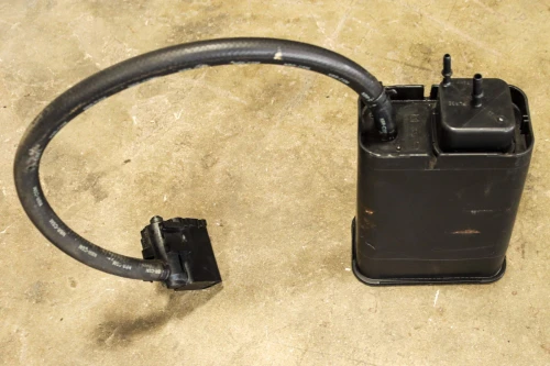1997-2004 Chevrolet Corvette 17097118 Used OEM EVAP Vapor Charcoal Canister