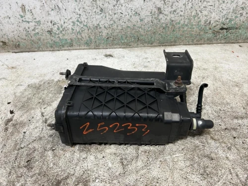 2021 Chevrolet 23337714 5.3L Used OEM EVAP Vapor Charcoal Canister