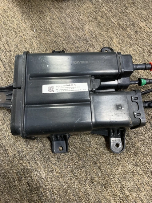 2010-2017 Chevrolet Equinox 23156464B100 23156464 2.4L Used OEM EVAP Vapor Charcoal Canister