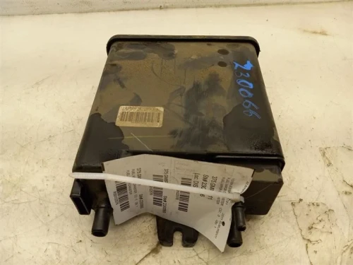2004-2016 Chevrolet Suburban 22963841 Used OEM EVAP Vapor Charcoal Canister