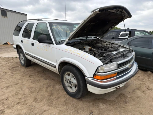 1997-2002 Chevrolet S10 17113328 Used OEM EVAP Vapor Charcoal Canister