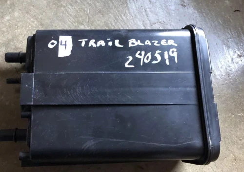 2002-2004 Chevrolet Trailblazer Used OEM EVAP Vapor Charcoal Canister