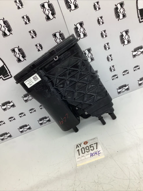 2021-2022 Chevrolet Tahoe 23337721 5.3L Used OEM EVAP Vapor Charcoal Canister