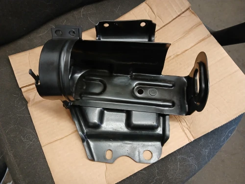 2002 Ford Excursion Used OEM EVAP Vapor Charcoal Canister
