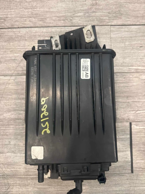 2018-2023 Ford F-150 JL349E857AC Used OEM EVAP Vapor Charcoal Canister