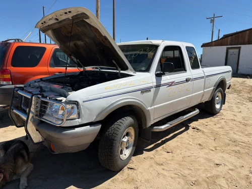 1985-1997 Ford Ranger E2ZZ9D653A Used OEM EVAP Vapor Charcoal Canister