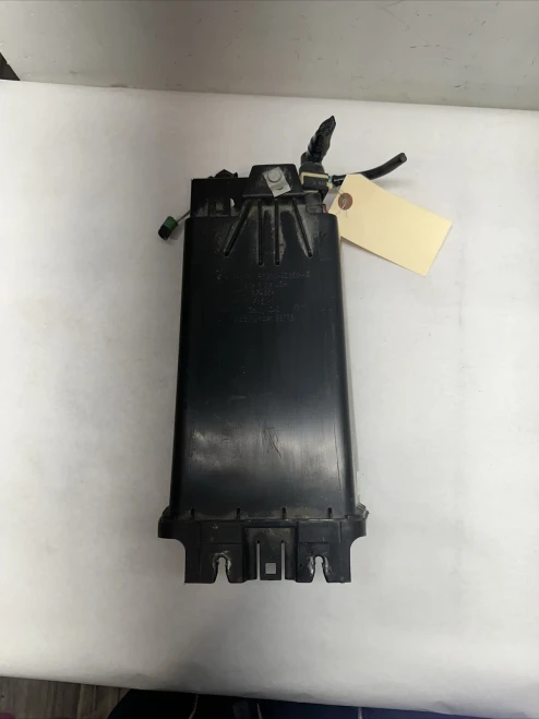 2019 Ford Taurus AG139D653BD 3.5L Used OEM EVAP Vapor Charcoal Canister