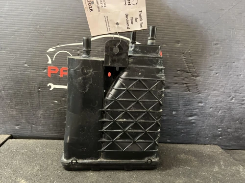 2019-2022 GMC Sierra 1500 23337714 Used OEM EVAP Vapor Charcoal Canister