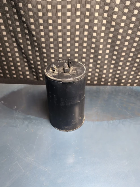 1996-1997 GMC 17096129 Used OEM EVAP Vapor Charcoal Canister