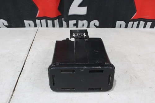 2007 GMC 15137023 Used OEM EVAP Vapor Charcoal Canister
