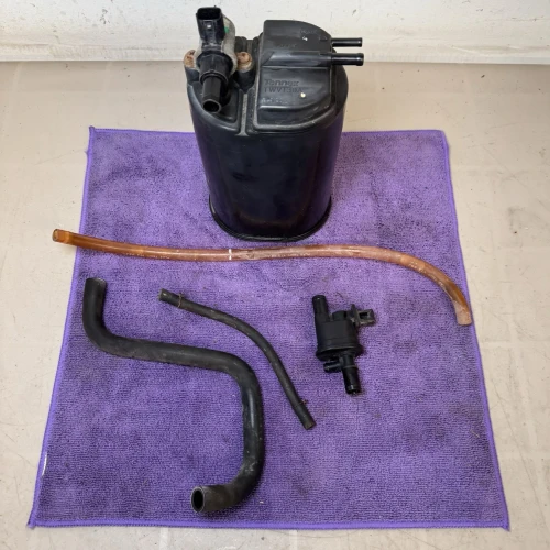 1998-2001 Honda CR-V Used OEM EVAP Vapor Charcoal Canister