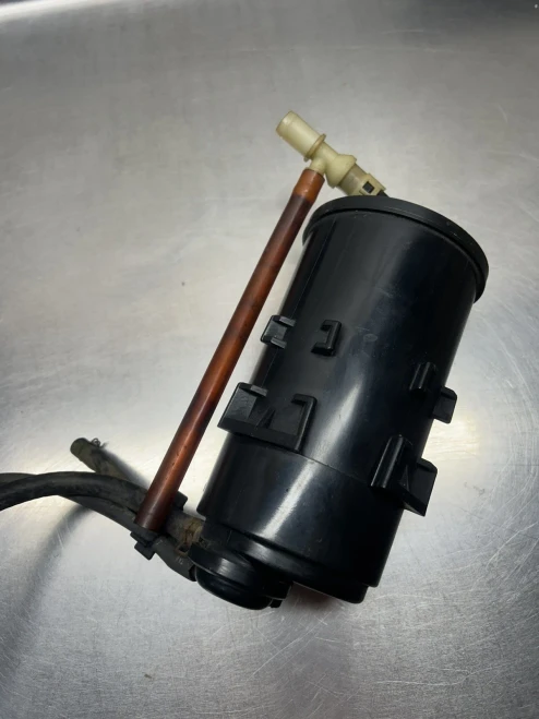 1992-1995 Honda Civic Used OEM EVAP Vapor Charcoal Canister