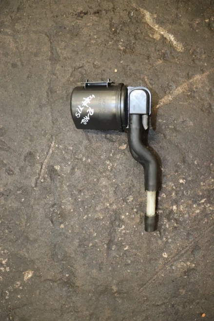 2004-2005 Honda S2000 Used OEM EVAP Vapor Charcoal Canister