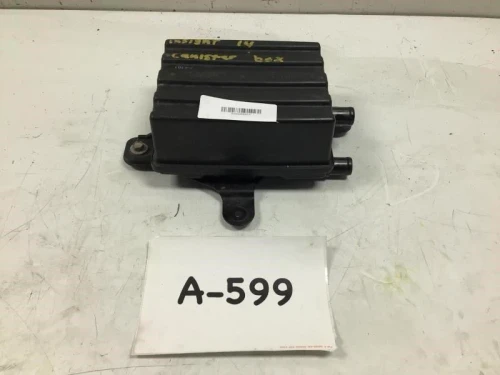 2011-2016 Honda Insight Hybrid Used OEM EVAP Vapor Charcoal Canister