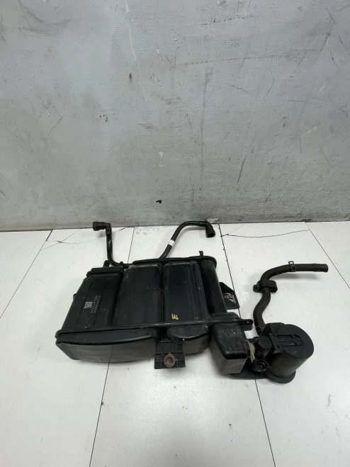 2017 Hyundai Elantra Used OEM EVAP Vapor Charcoal Canister