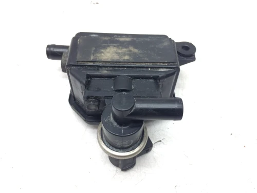 2013-2015 Hyundai Genesis Used OEM EVAP Vapor Charcoal Canister