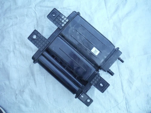 2021-2026 Hyundai Santa Fe 31420R5500 Used OEM EVAP Vapor Charcoal Canister