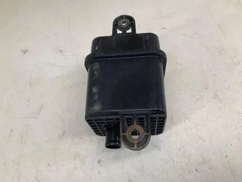 2003-2004 Honda Pilot Charcoal Fuel Vapor Canister Tank Oem