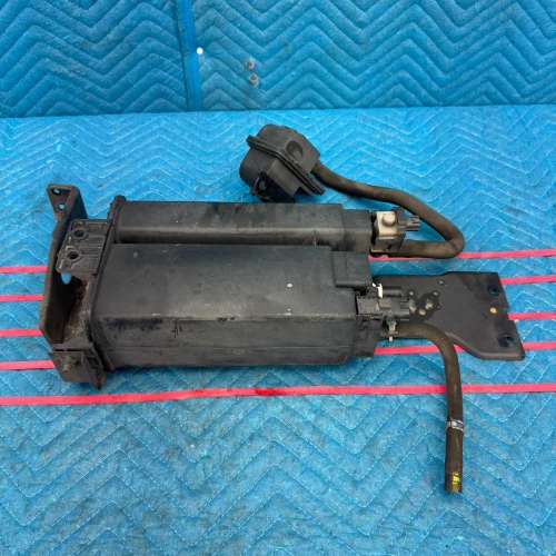 2011-2017 Infiniti QX80 149501LA0A Used OEM EVAP Vapor Charcoal Canister