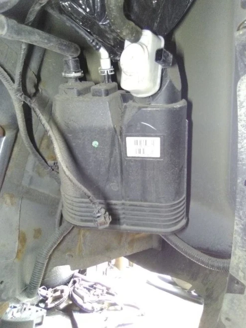 Jeep Cherokee Used OEM EVAP Vapor Charcoal Canister