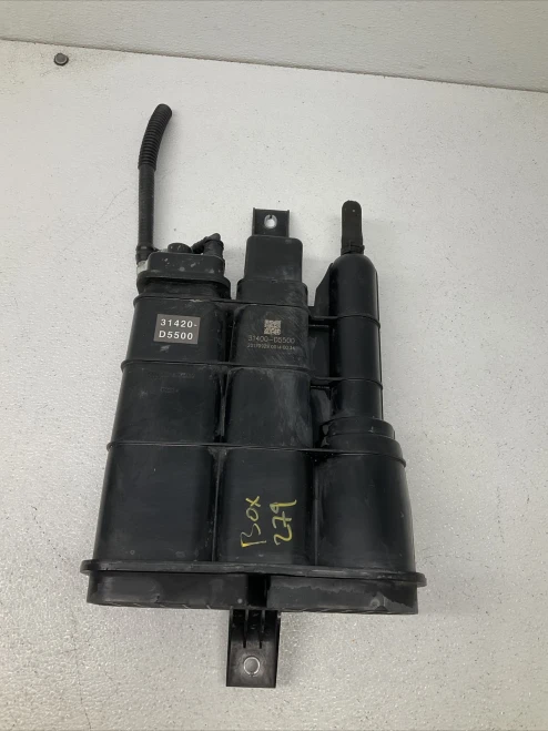 2018-2020 Kia Optima 31400D5500 Used OEM EVAP Vapor Charcoal Canister