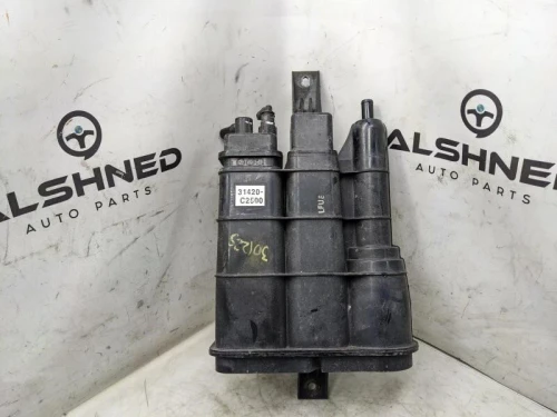2016-2020 Kia Optima 31420C2500 2.4L Used OEM EVAP Vapor Charcoal Canister