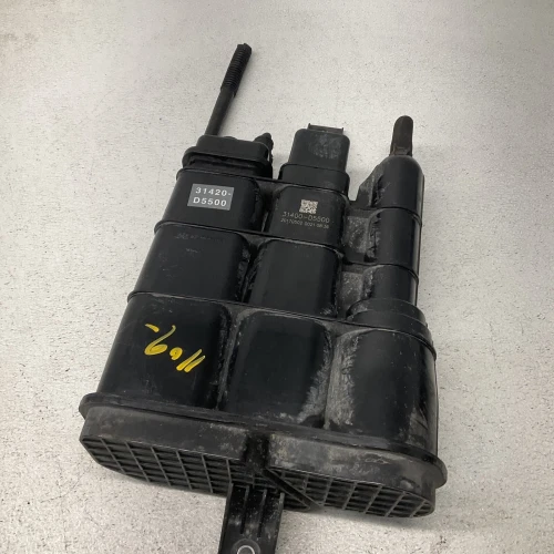 2016-2018 Kia Optima 31420D5500 2.4L Used OEM EVAP Vapor Charcoal Canister