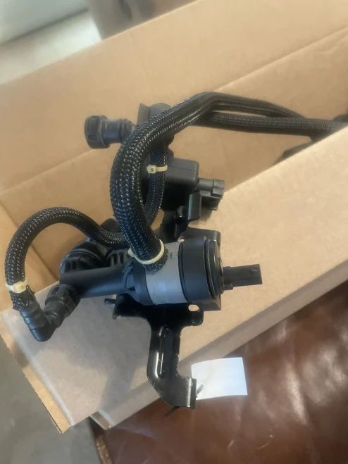 2020 Land Rover Range Rover Evoque Used OEM EVAP Vapor Charcoal Canister