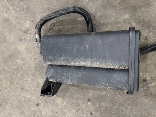 2003-2005 Land Rover Range Rover Used OEM EVAP Vapor Charcoal Canister